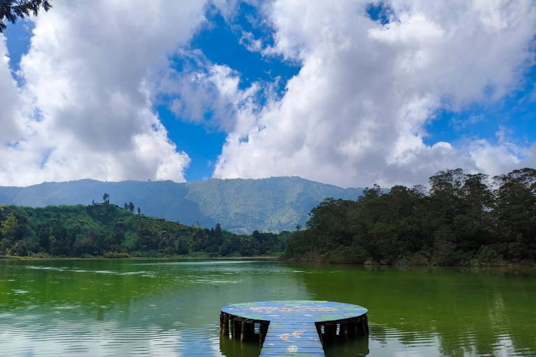 从日惹出发的日出西库尼尔山和迪恩高原之旅从日惹到日出 Sikunir 和 Dieng 高原之旅