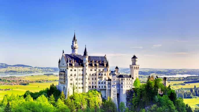 day trip to neuschwanstein linderhof castles from munich