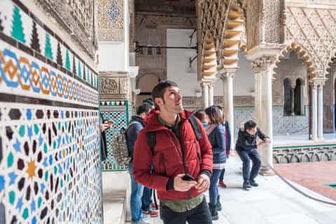 Seville: Alcázar Guided Tour