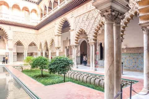 Seville: Alcázar Guided Tour