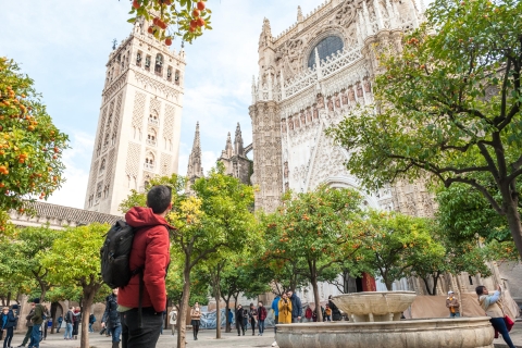 Sevilla: Santa María de la Sede mit bevorzugtem EinlassTour auf Englisch