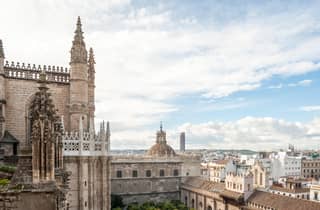 Sevilla: Führung durch die Kathedrale, Giralda & optional Alcázar