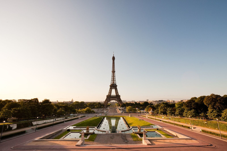 Welcome to Paris Day Trip from London via Train