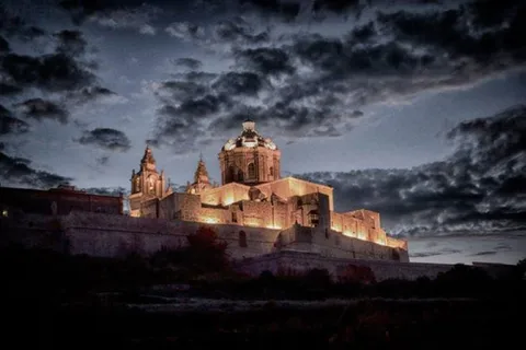 Tour noturno de Valletta, Mdina e Mosta