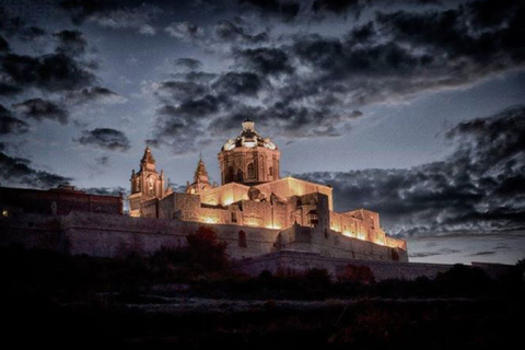 Recorrido nocturno por La Valeta, Mdina y Mosta