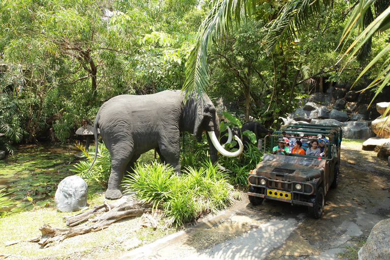 Siam Amazing Park: Water Park Ticket and Buffet Lunch