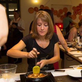 Madrid: 10 Tapas 2.5-Hour Cooking Class