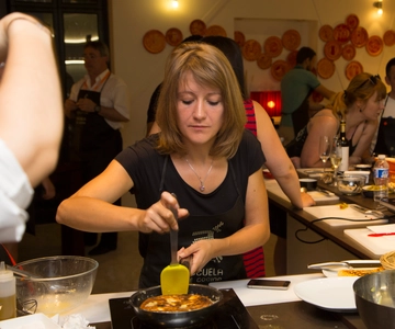Madrid: 10 Tapas 2.5-Hour Cooking Class