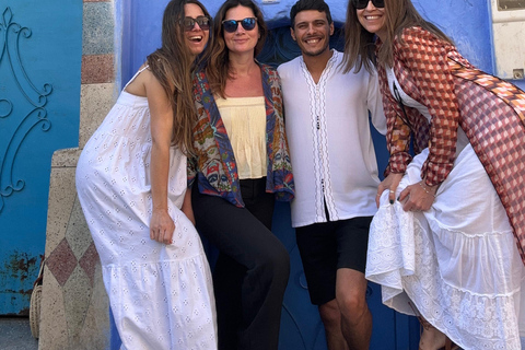 Chefchaouen: Hidden Gems Guided Tour with Mint Tea Private walking tour