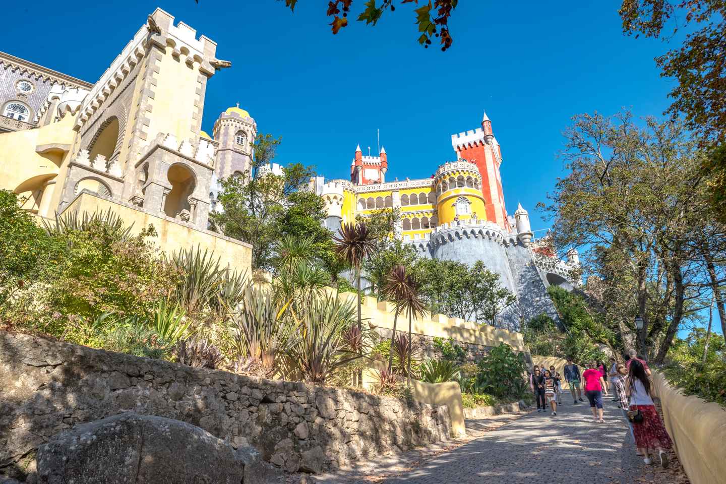 Sintra and Cascais Small Group Tour from Lisbon - Sintra and Cascais Small Group Tour from Lisbon