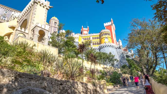 sintra y cascais tour en grupo reducido desde lisboa