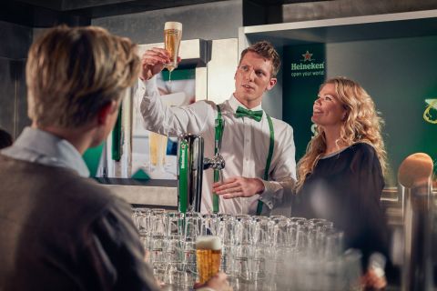 Amsterdam: Heineken Experience og 1-times kanalrundfart