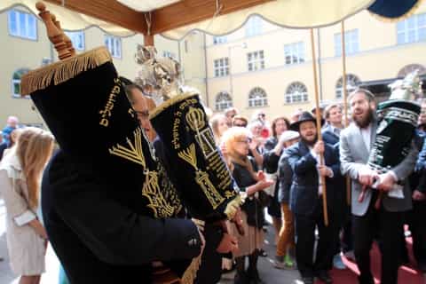 Tallinn: 4–Hour Jewish History Walking Tour