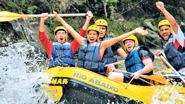 Nairobi: Sagana River Rafting & Zipline Adventure with Lunch