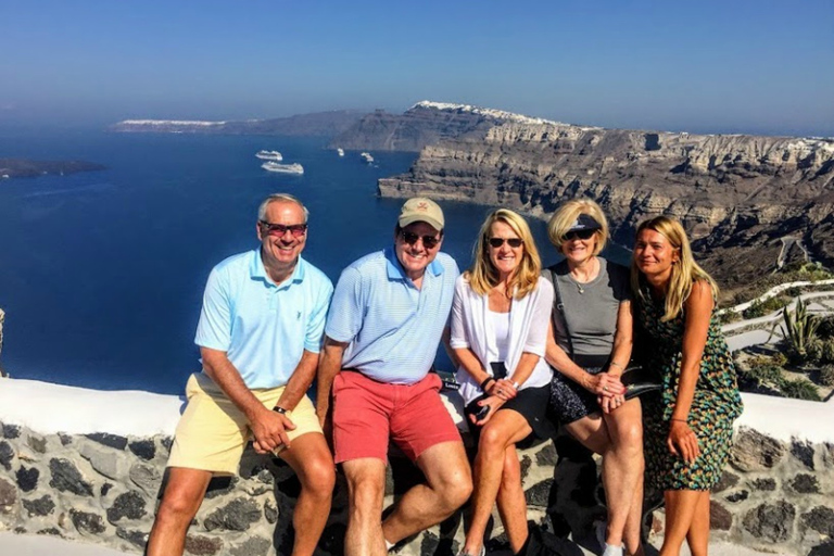 North Santorini: Private Tour with Oia Sunset