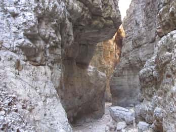 From Rethymno: Imbros Gorge & Libyan Guided Sea Tour