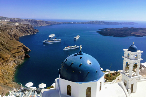 Traslado al aeropuerto de Santorini y terminales de ferries