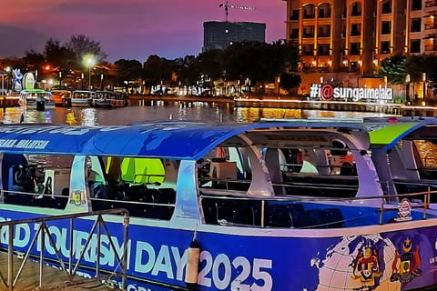 From Kuala Lumpur: Malacca Evening Tour with River Cruise