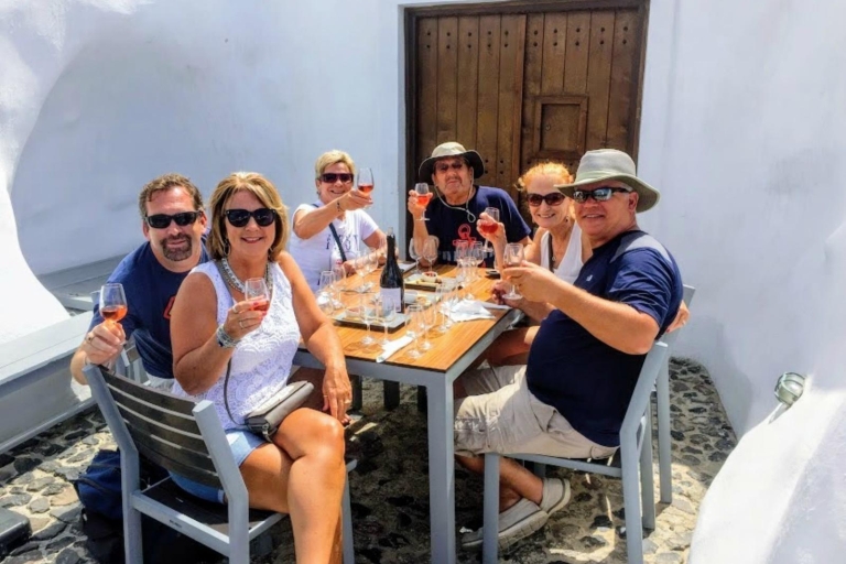Santorin: visite de dégustation de vin en petit groupe