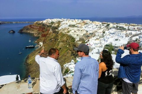Santorini Small Group Tour with Wine Tasting