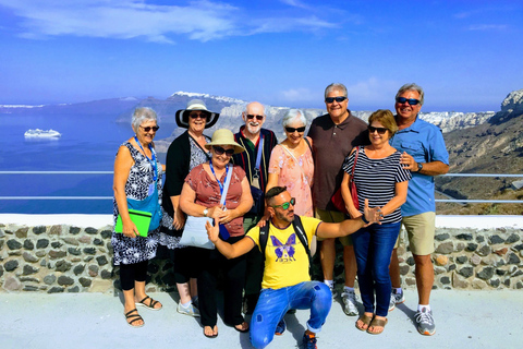 North Santorini: Private Tour with Oia Sunset