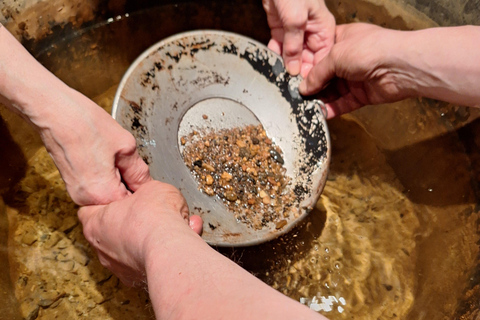 Levi: Lapland Gold Panning – and Keep the Gold Flakes