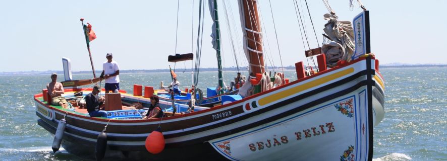 Lissabon: rondvaart over de Taag in traditionele boot