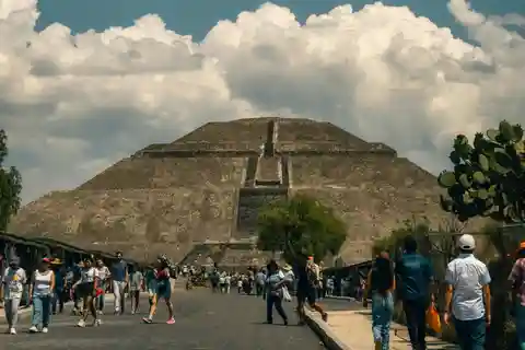 Au départ de CDMX : Excursion au coucher du soleil à Teotihuacan