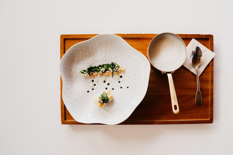 Porto: Gourmet gastronomic experience in a 2-Michelin-star restaurant Porto: Gourmet dining experience at a 2-Michelin-star restaurant