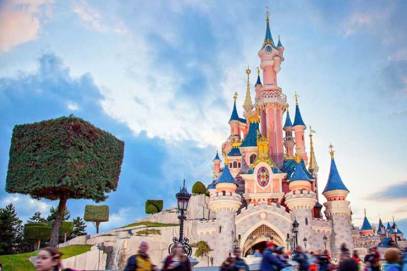 Ik was verrast schedel armoede Parijs: toegangsticket Disneyland met privévervoer | GetYourGuide