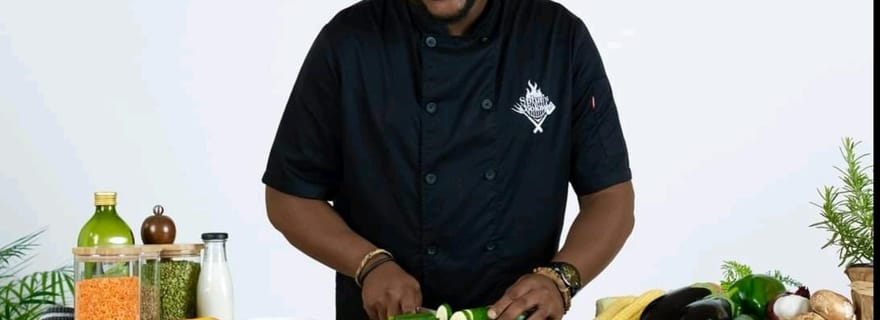 GQ : Visite guidée à pied de la ville et cours de cuisine africaine