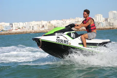 Udlejning af jetski i Vilamoura
