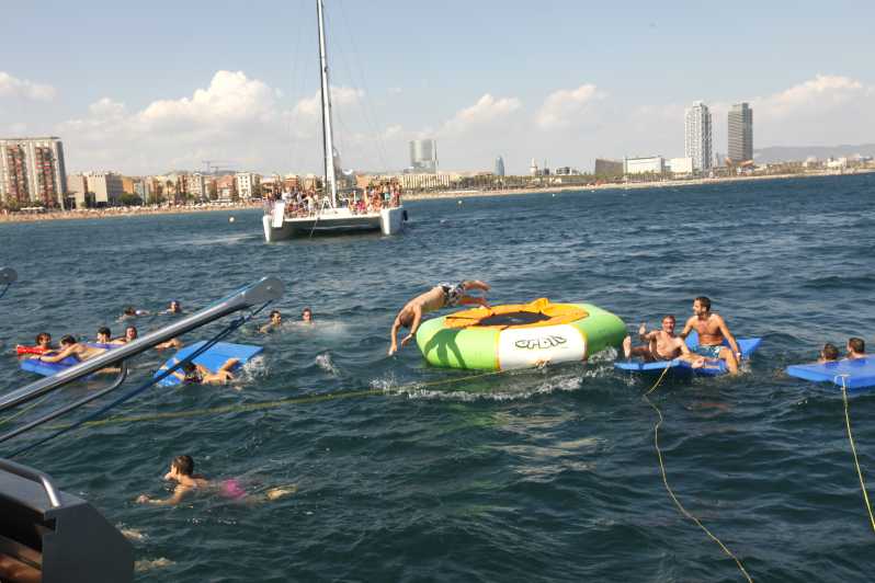 catamaran party barcelona