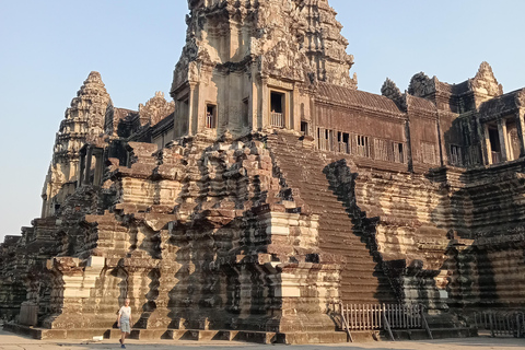 Siem Reap: Angkor 1 day with Russian-speaking guide