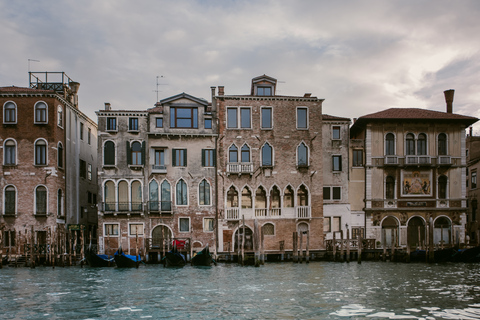 Venise : excursion en bateau d'une demi-journée sur le Grand Canal, Murano et Burano