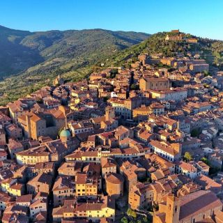 Private Tour From Florence to Cortona and Montepulciano