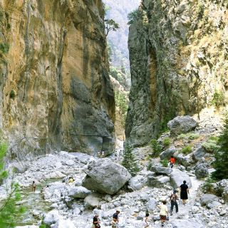 Gola di Samaria: trekking guidato da Retimo