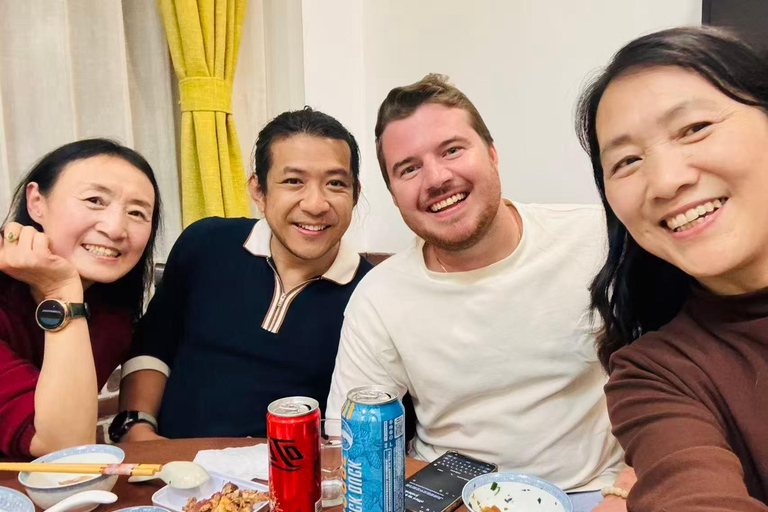Shanghai: Dine at Local Home with English Speaking Hosts