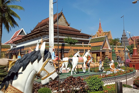 From Siem Reap: Private Customizable Tour with Guide 1-Day Private Tour
