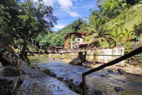 MEDELLIN: ESPIRITU SANTO HOT SPRINGS