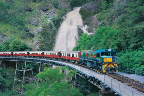 Cairns: Reef Flight, Skyrail & Kuranda Scenic Rail Combo