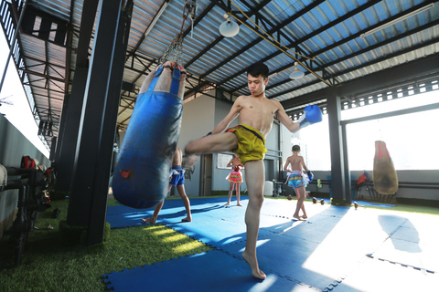 Bangkok: Muay Thai Boxing Kurs für AnfängerBangkok: 60-70 Minuten Muay Thai Boxing Kurs für Anfänger