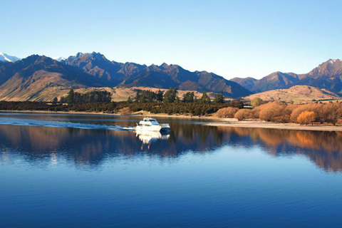 Lake Wanaka Happy Hour Cruise Lake Wanaka: Happy Hour Cruise