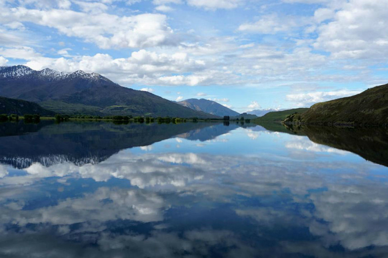 Lake Wanaka Happy Hour Cruise Lake Wanaka: Happy Hour Cruise