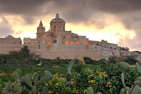 Z Valletty: Rabat, Mdina i San Anton Gardens TourZ Valletty: wycieczka do Rabatu, Mdiny i ogrodów San Anton