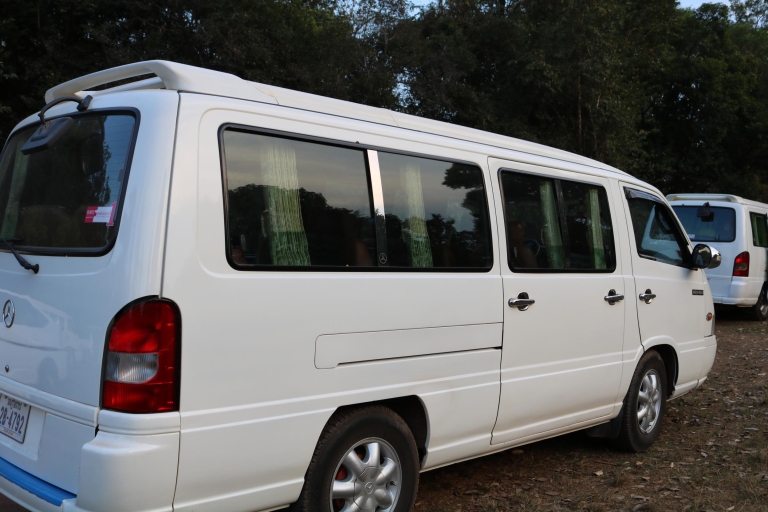 Siem Reap: Día Completo Templos con Transporte PrivadoCoche privado (3 pasajeros)
