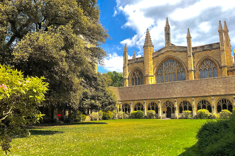 Oxford: Harry Potter Tour with Hogwarts Student Guide