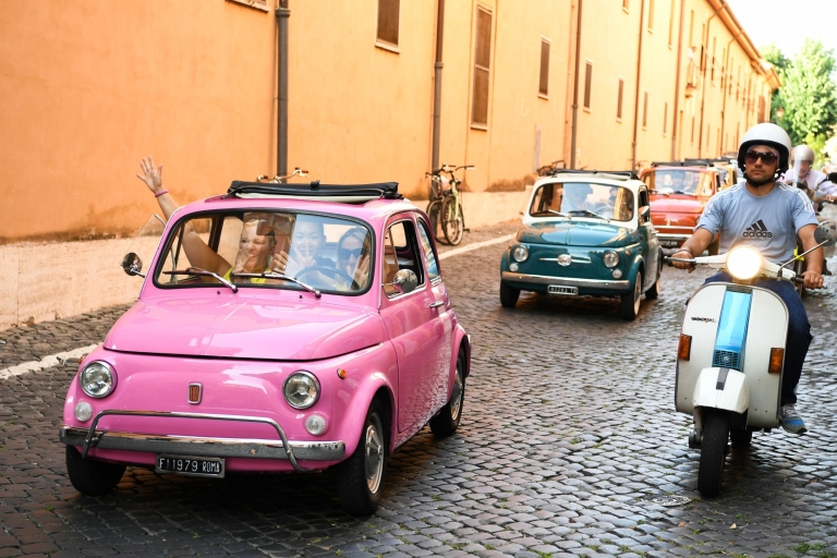 90-minutowym spacerze w konwoju rocznika Fiat 500Święta Bożego Narodzenia w Rzymie: 90-minutowa trasa w zabytkowym Fiacie 500