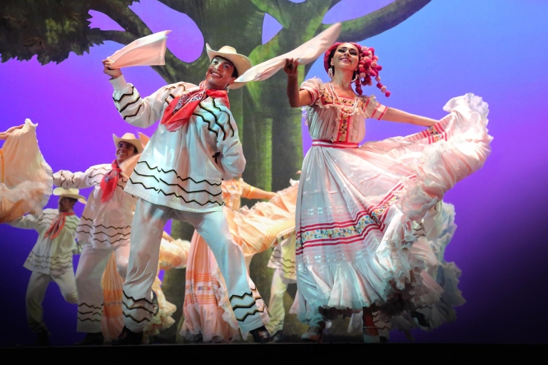 Mexiko-Stadt: Entdecke das folkloristische Ballett von MexikoEntdecke das folkloristische Ballett von Mexiko