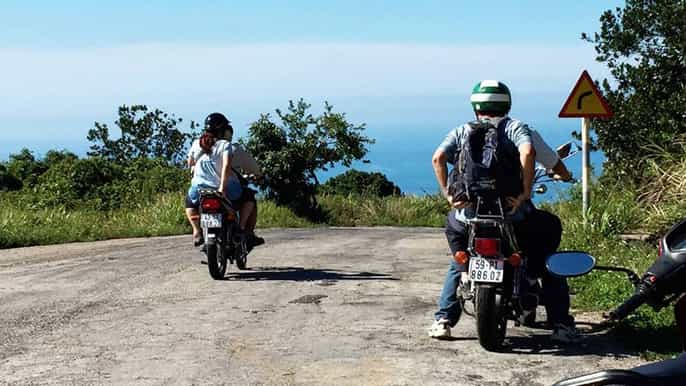son tra peninsula by motorbike